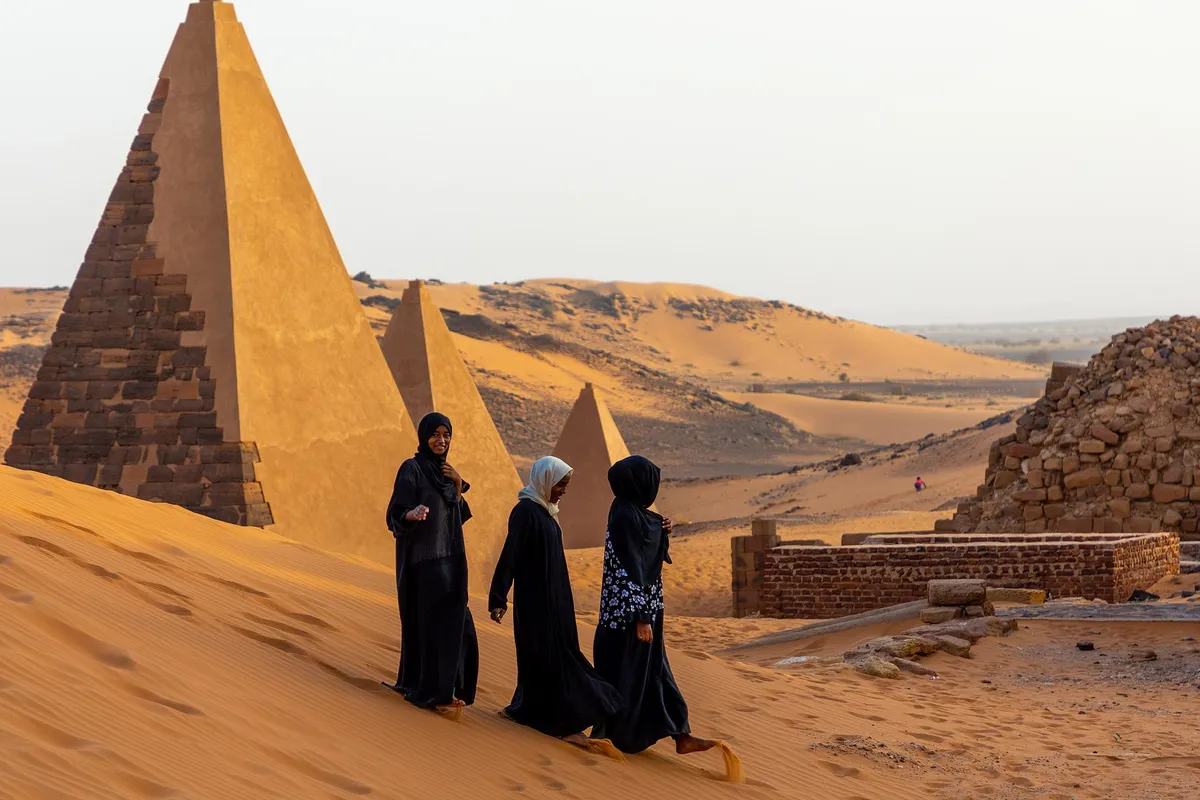 Những kim tự tháp bị lãng quên ở Sudan - Ảnh 1.