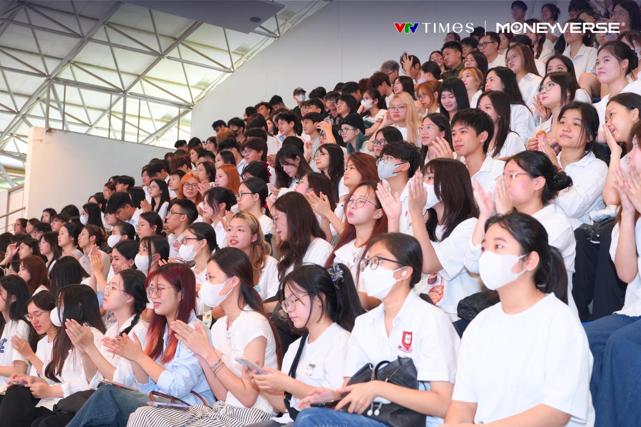 Freelancer - Tự do hay tự lo: Gần 1000 sinh viên kiến trúc Hà Nội cháy hết mình cùng Money Day - Ảnh 1.