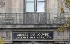 Vụ trộm táo bạo giữa ban ngày tại bảo tàng Louvre ở Paris