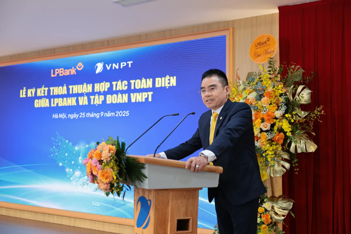 VNPT và LPBank ký kết hợp tác toàn diện, thúc đẩy chuyển đổi số và phát triển bền vững - Ảnh 3.
