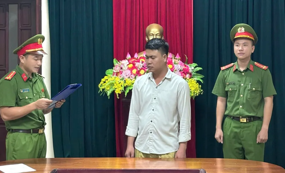 Khởi tố tài xế xe đầu kéo gây tai nạn làm 4 người thương vong ở Quảng Trị - Ảnh 1.